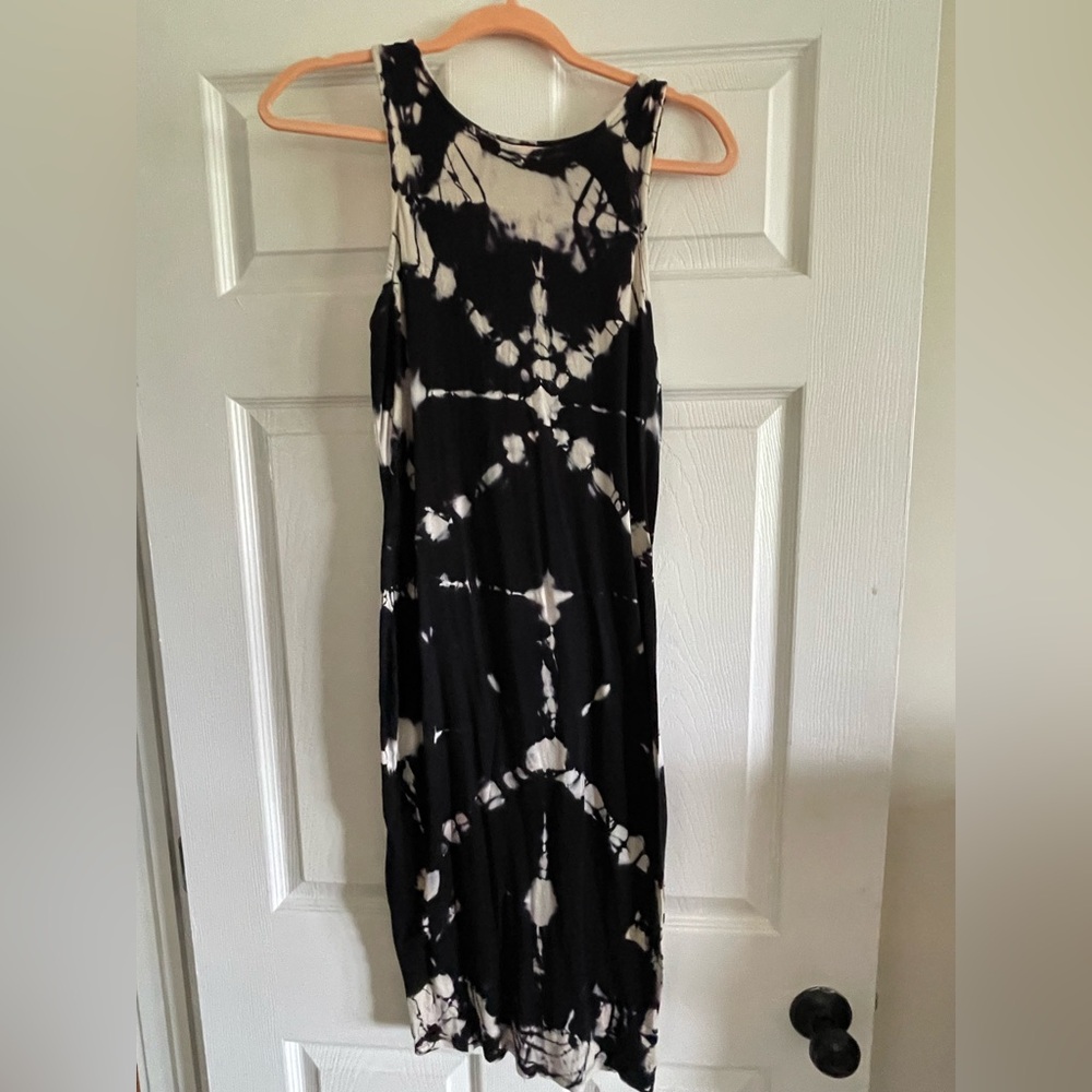 Black and white tie dye midi